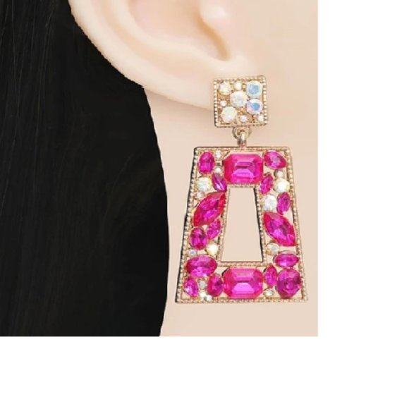 NWT Rhinestone Hot Pink Geometric Drop Earrings. - Picture 3 of 4